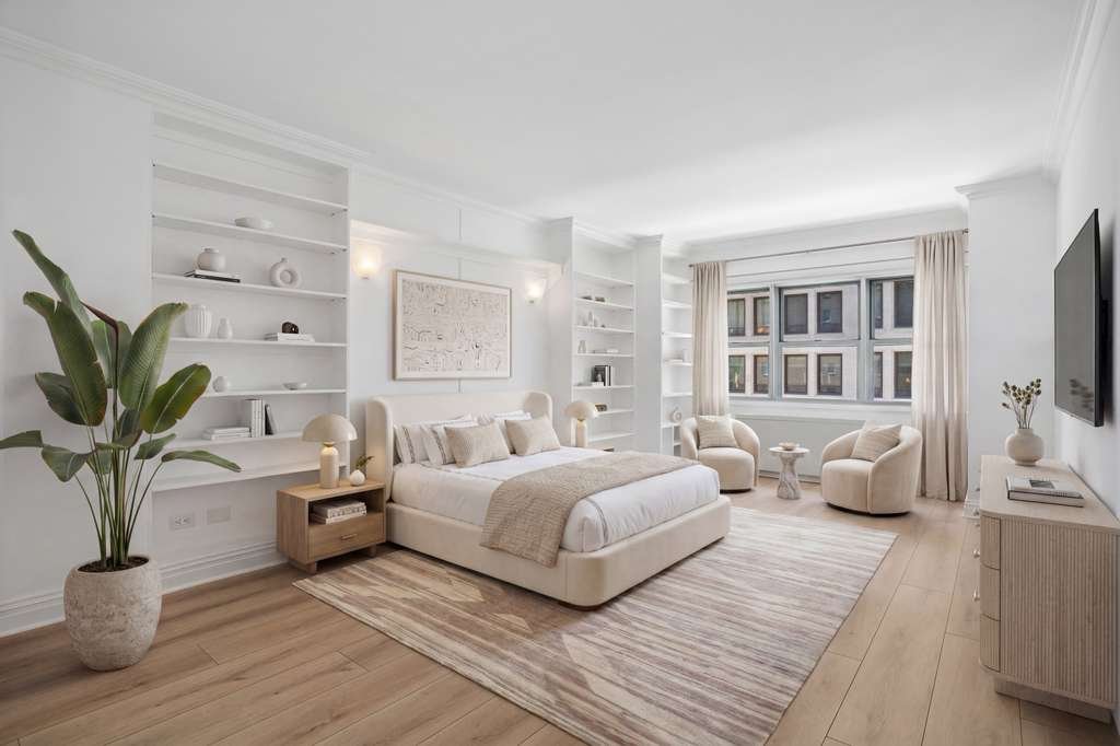 Living space with built-ins
