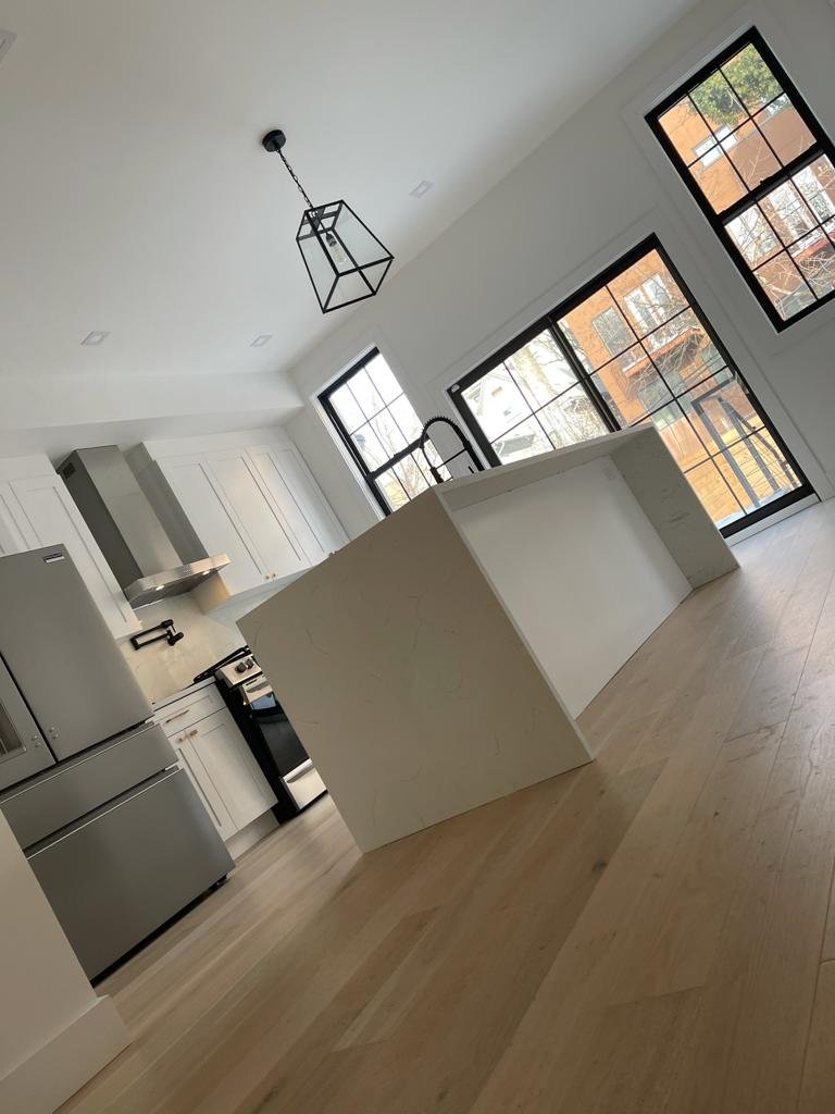 Custom kitchen by Adir